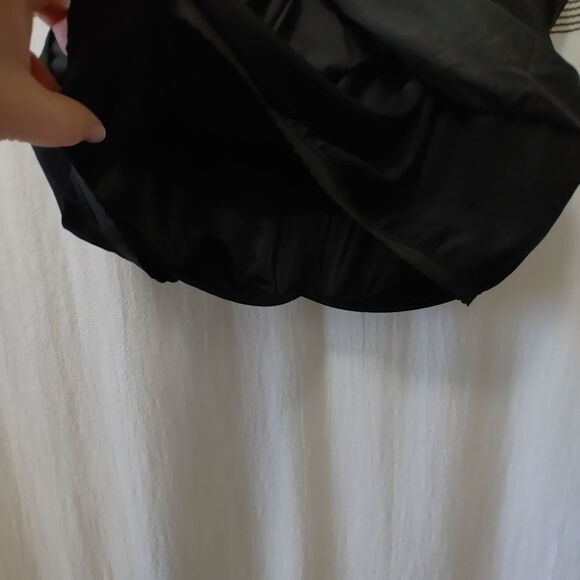 Black Land's End Swim Top 26W - Picture 4 of 4